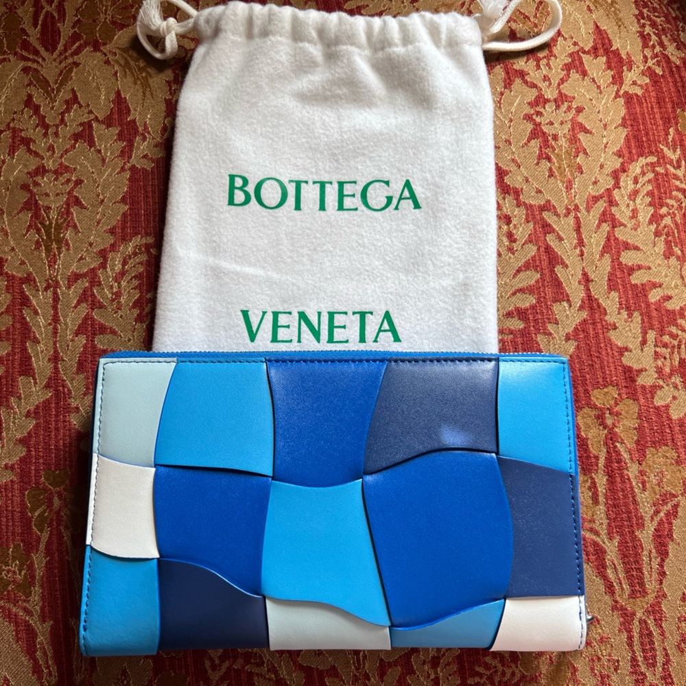 Bottega Veneta Cassette Wallet - Picture 3 of 7